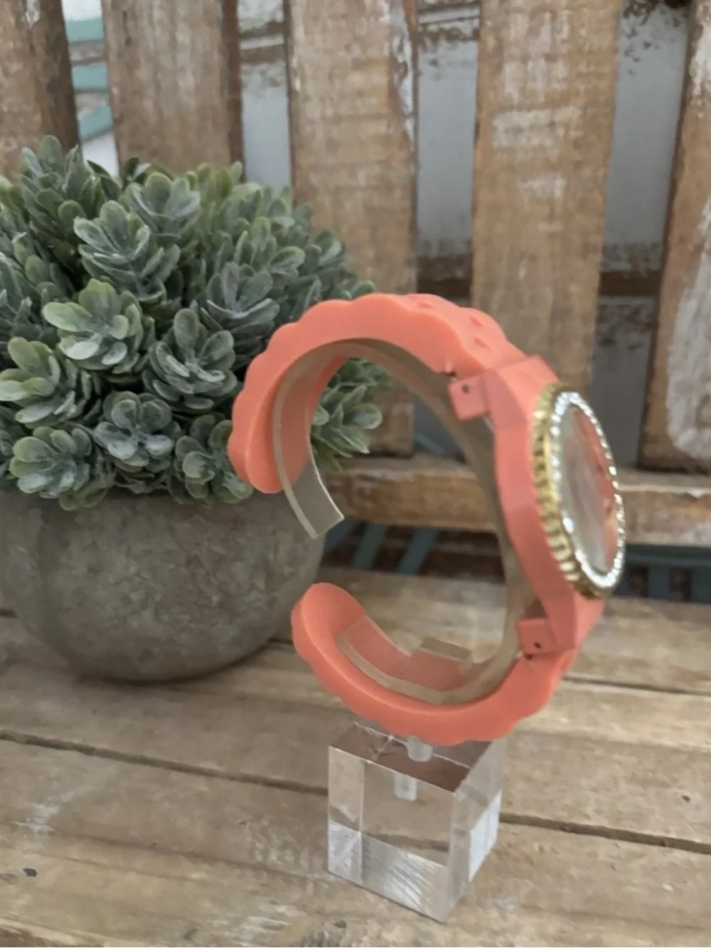 Unbranded women coral
